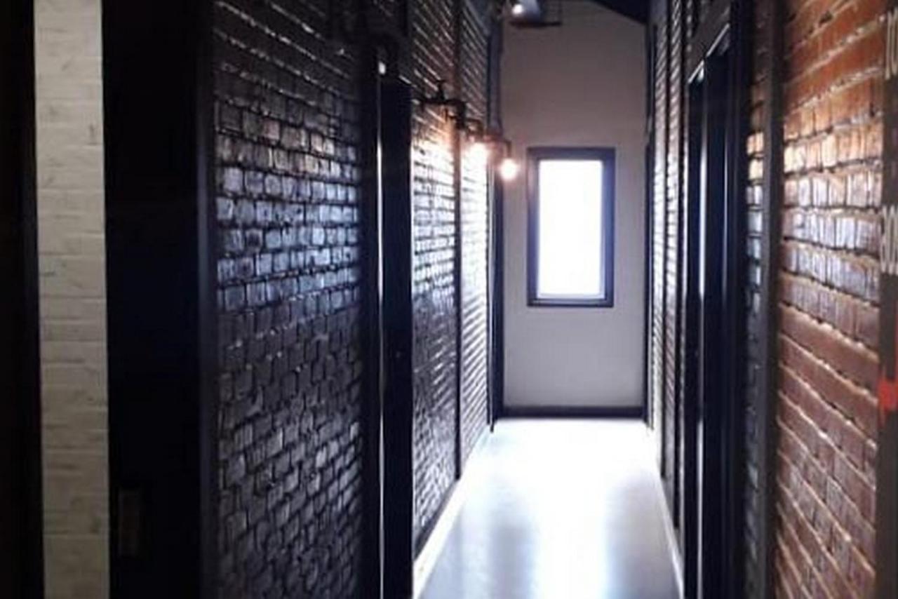 Reddoorz Plus @ Doorman Guest House Bandung Bagian luar foto